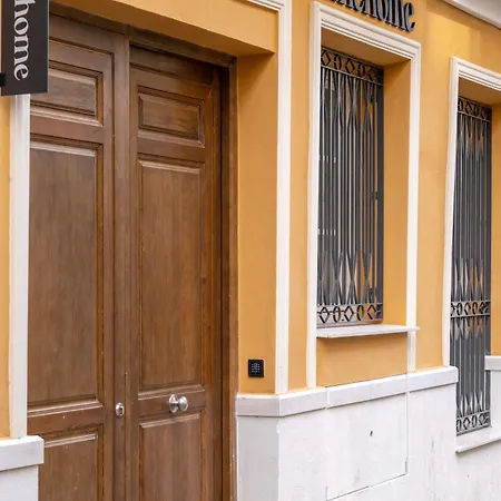 Limehome Calle Victoria