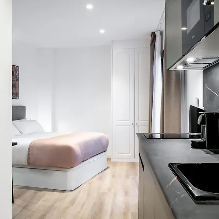 Limehome Calle Victoria