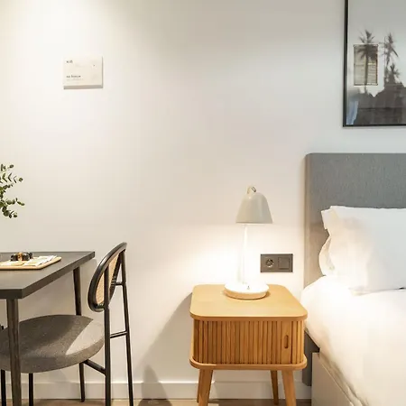 Limehome Calle Victoria Appartement *